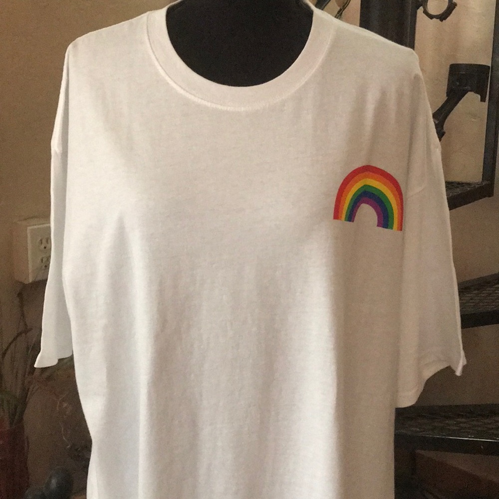 NWT LGBTQ 🏳️🌈 Pride Rainbow 🌈 Graphic T Shirt